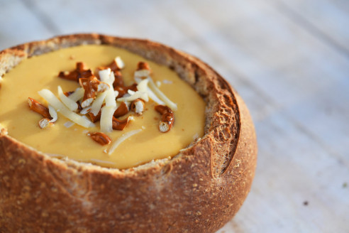Bread Bowl Beer Cheese soup
